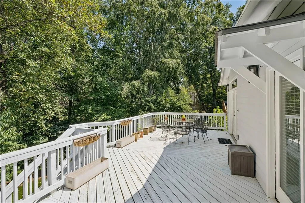 68 Peachtree Hills Avenue Ne, Atlanta, Georgia 30305, 4 Bedrooms Bedrooms, ,3 BathroomsBathrooms,Residential,For Sale,68 Peachtree Hills Avenue Ne,7664991