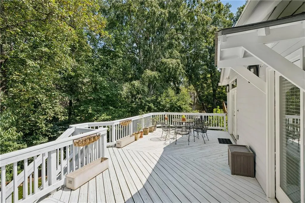 68 Peachtree Hills Avenue Ne, Atlanta, Georgia 30305, 4 Bedrooms Bedrooms, ,3 BathroomsBathrooms,Residential,For Sale,68 Peachtree Hills Avenue Ne,7664991
