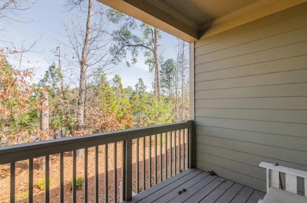 820 Northam Lane Ne, Sandy Springs, Georgia 30342, 3 Bedrooms Bedrooms, ,3 BathroomsBathrooms,Residential,Sold,820 Northam Lane Ne,6019638