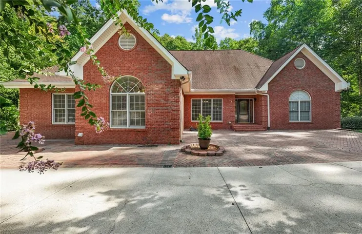 7725 Appaloosa Trail, Gainesville, Georgia 30506