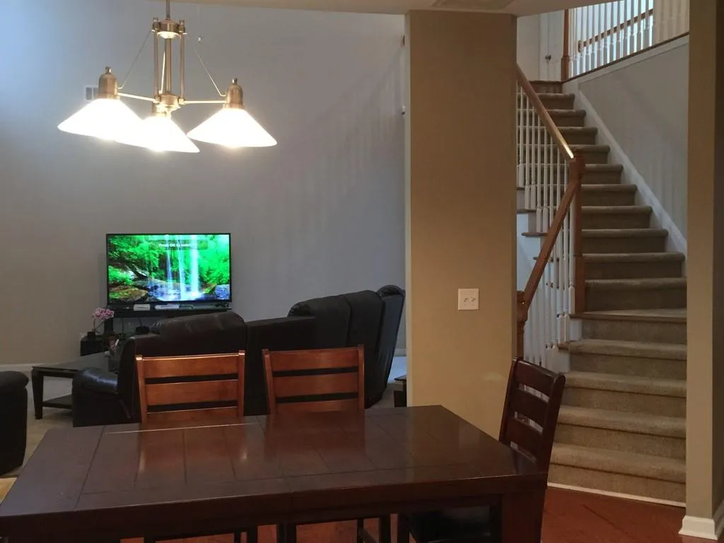 220 Fieldsborn Court Ne, Sandy Springs, Georgia 30328, 6 Bedrooms Bedrooms, ,4 BathroomsBathrooms,Residential,Sold,220 Fieldsborn Court Ne,6757935