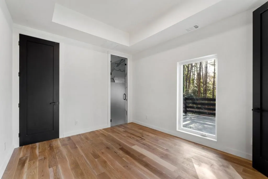 4366 Skyland Drive Ne, Atlanta, Georgia 30342, 6 Bedrooms Bedrooms, ,5 BathroomsBathrooms,Residential,For Sale,4366 Skyland Drive Ne,7563539
