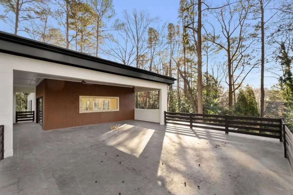 4366 Skyland Drive Ne, Atlanta, Georgia 30342, 6 Bedrooms Bedrooms, ,5 BathroomsBathrooms,Residential,For Sale,4366 Skyland Drive Ne,7563539
