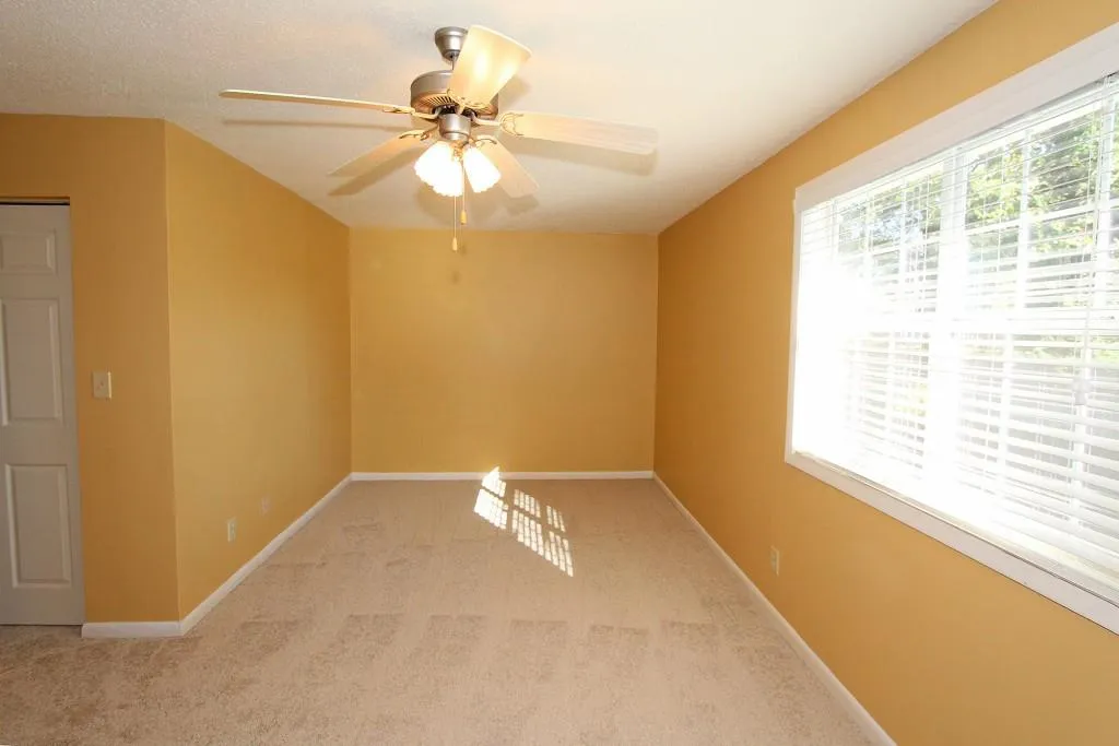 6900 Roswell Road Unit F7, Sandy Springs, Georgia 30328, 2 Bedrooms Bedrooms, ,2 BathroomsBathrooms,Residential,Sold,6900 Roswell Road Unit F7,5761287