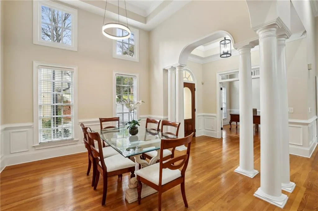 535 Telford Place, Atlanta, Georgia 30342, 4 Bedrooms Bedrooms, ,3 BathroomsBathrooms,Residential,Sold,535 Telford Place,7553879