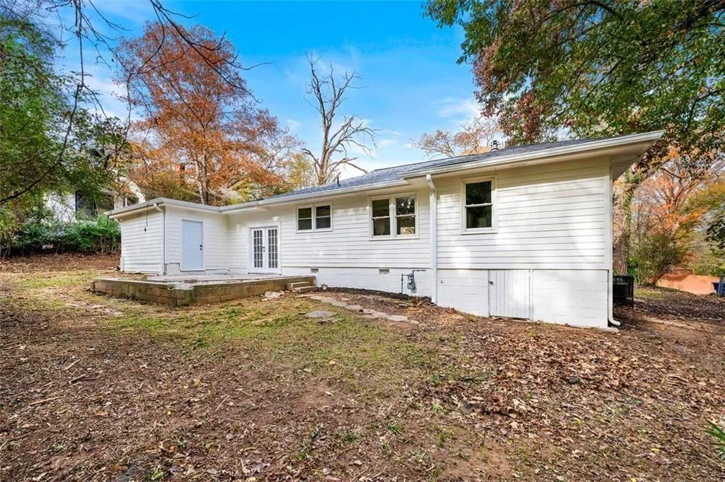 2376 Cross Street Nw, Atlanta, Georgia 30318, 3 Bedrooms Bedrooms, ,2 BathroomsBathrooms,Residential,For Sale,2376 Cross Street Nw,7627079