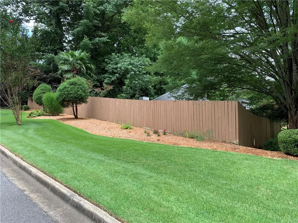 1120 Old Woodbine Road, Sandy Springs, Georgia 30319, 3 Bedrooms Bedrooms, ,3 BathroomsBathrooms,Residential,Sold,1120 Old Woodbine Road,6746038