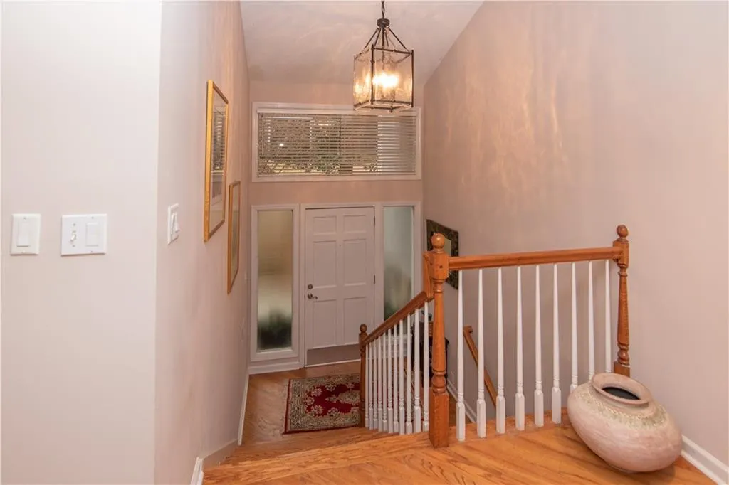 1120 Old Woodbine Road, Sandy Springs, Georgia 30319, 3 Bedrooms Bedrooms, ,3 BathroomsBathrooms,Residential,Sold,1120 Old Woodbine Road,6746038