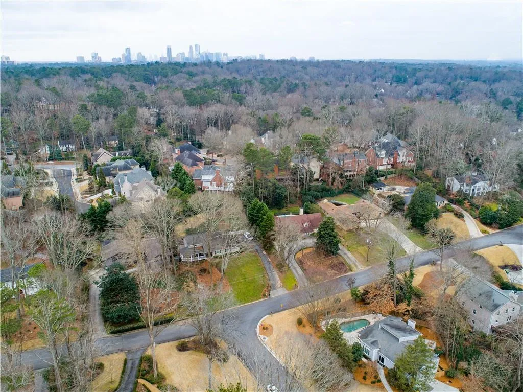 1120 Old Woodbine Road, Sandy Springs, Georgia 30319, 3 Bedrooms Bedrooms, ,3 BathroomsBathrooms,Residential,Sold,1120 Old Woodbine Road,6746038