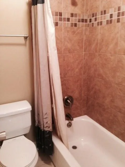 6980 Roswell Road Unit K3, Sandy Springs, Georgia 30328, 2 Bedrooms Bedrooms, ,1 BathroomBathrooms,Residential,Sold,6980 Roswell Road Unit K3,6600990