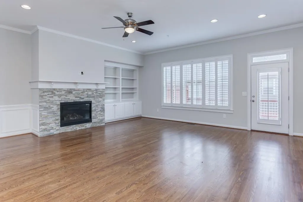 956 Opelousas Way, Sandy Springs, Georgia 30328, 4 Bedrooms Bedrooms, ,3 BathroomsBathrooms,Residential,Sold,956 Opelousas Way,6626303