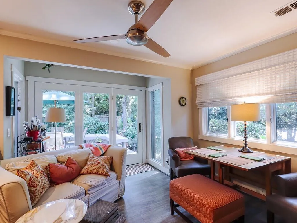 255 Brackenwood Circle, Sandy Springs, Georgia 30328, 3 Bedrooms Bedrooms, ,3 BathroomsBathrooms,Residential,Sold,255 Brackenwood Circle,6781649