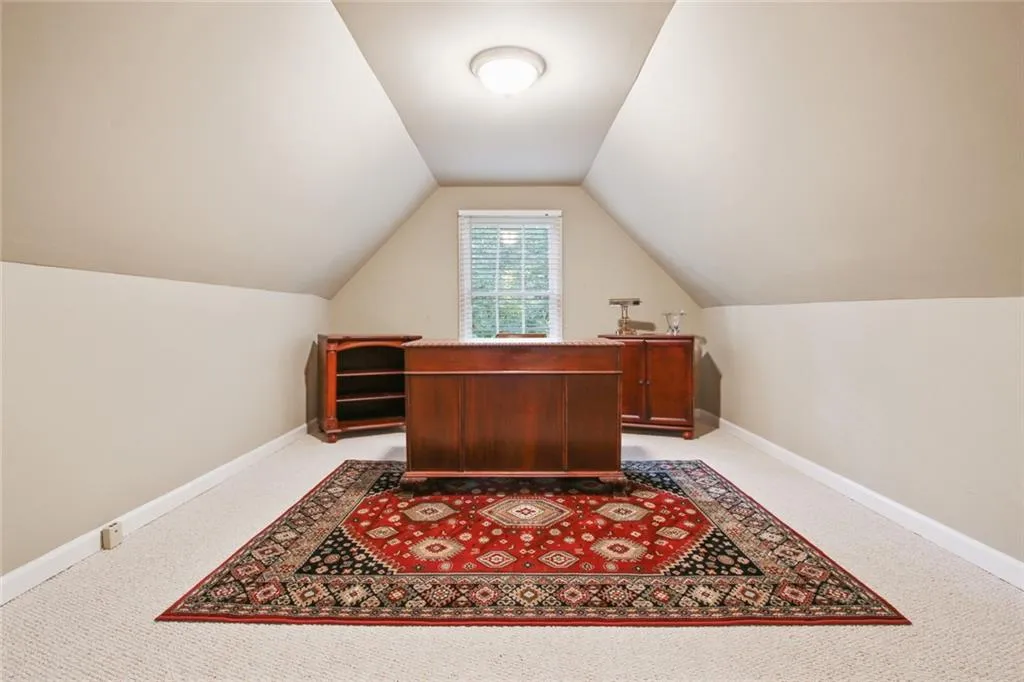 6391 Glenridge Drive Unit 145, Atlanta, Georgia 30328, 4 Bedrooms Bedrooms, ,2 BathroomsBathrooms,Residential,Sold,6391 Glenridge Drive Unit 145,6807358