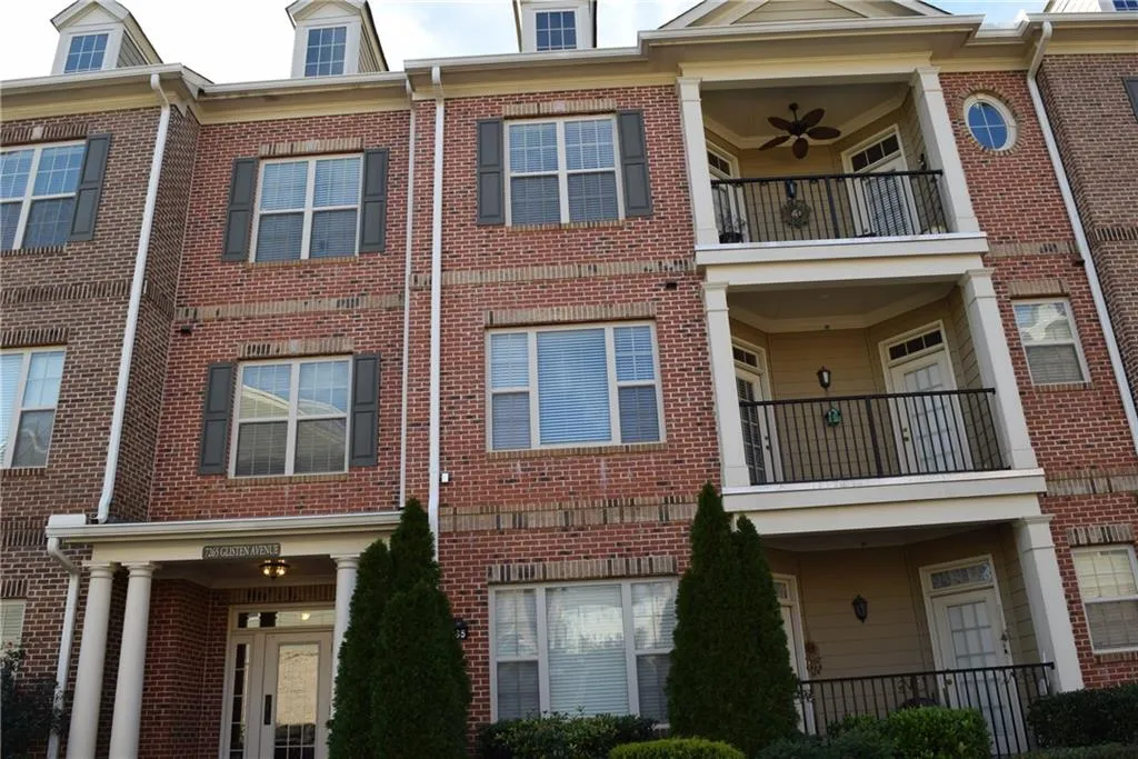 7265 Glisten Avenue Unit 124, Sandy Springs, Georgia 30328, 2 Bedrooms Bedrooms, ,2 BathroomsBathrooms,Residential,Sold,7265 Glisten Avenue Unit 124,5631196