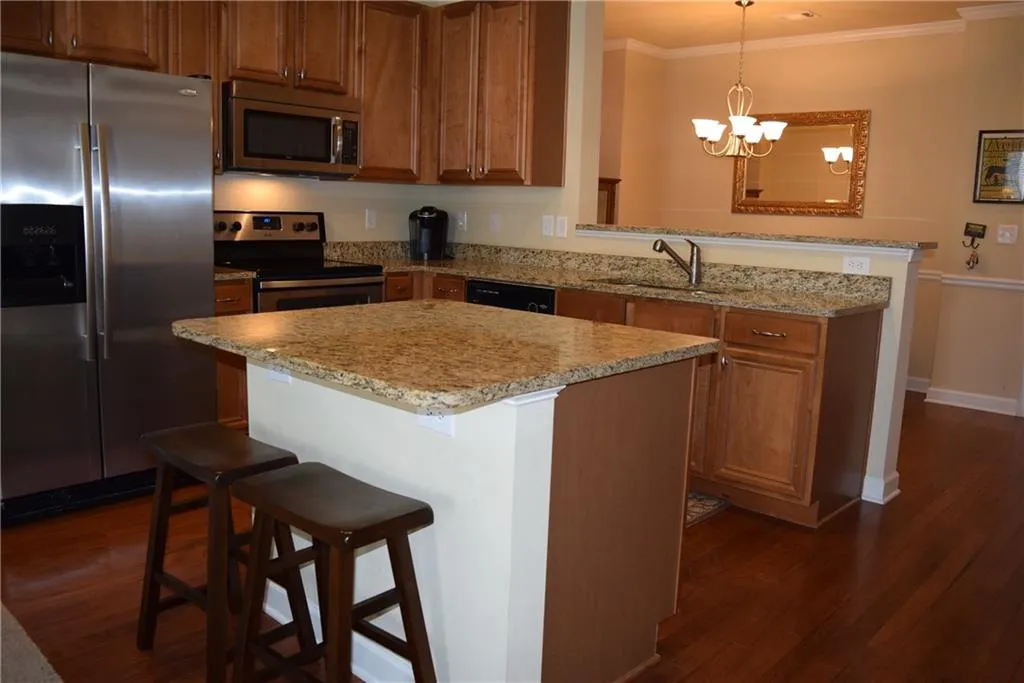 7265 Glisten Avenue Unit 124, Sandy Springs, Georgia 30328, 2 Bedrooms Bedrooms, ,2 BathroomsBathrooms,Residential,Sold,7265 Glisten Avenue Unit 124,5631196