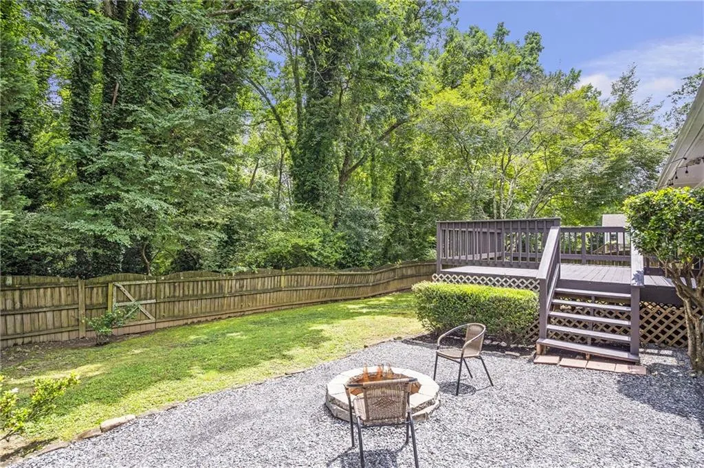 2070 Drew Valley Road Ne, Brookhaven, Georgia 30319, 3 Bedrooms Bedrooms, ,2 BathroomsBathrooms,Residential,For Sale,2070 Drew Valley Road Ne,7628914