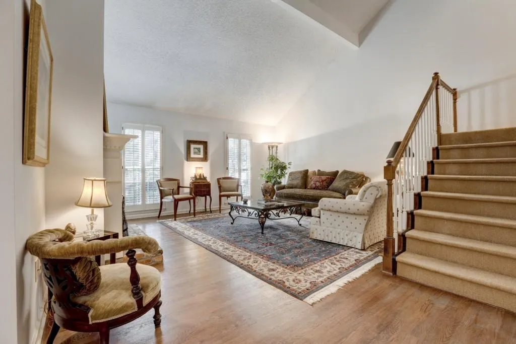 1716 Defoors Walk Nw Unit 1716, Atlanta, Georgia 30318, 3 Bedrooms Bedrooms, ,2 BathroomsBathrooms,Residential,Sold,1716 Defoors Walk Nw Unit 1716,5925578