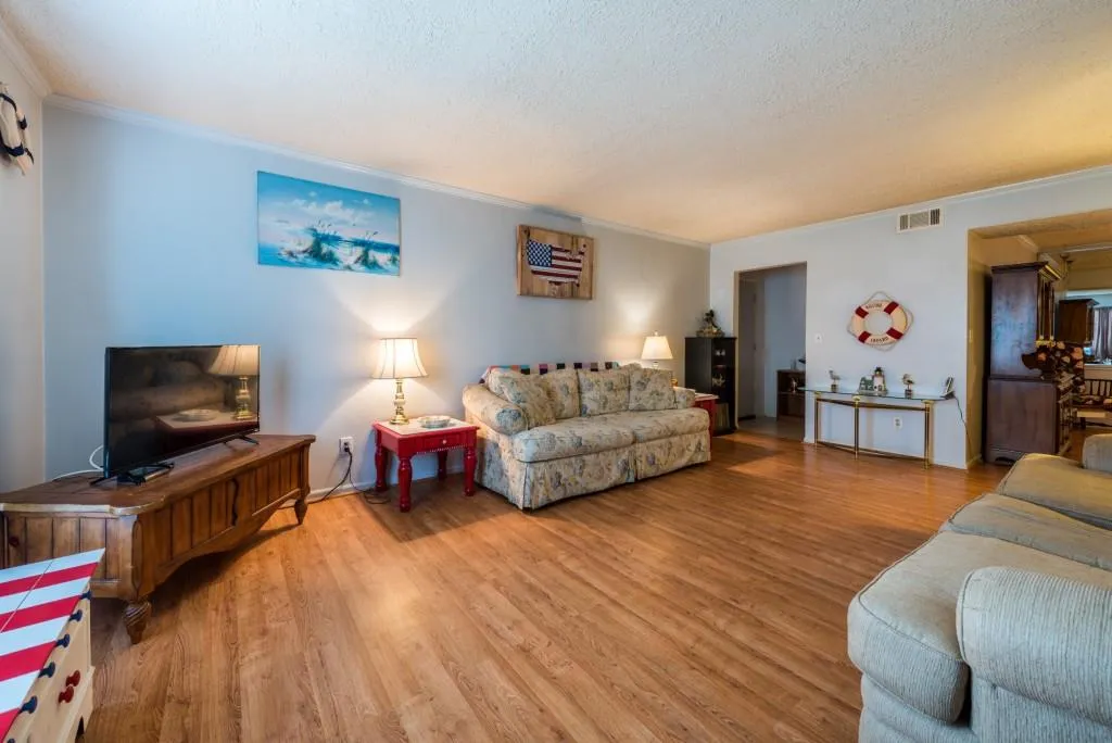 6851 Roswell Road Unit O12, Sandy Springs, Georgia 30328, 3 Bedrooms Bedrooms, ,2 BathroomsBathrooms,Residential,Sold,6851 Roswell Road Unit O12,5892296