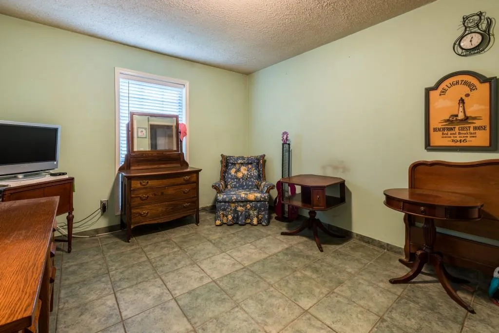 6851 Roswell Road Unit O12, Sandy Springs, Georgia 30328, 3 Bedrooms Bedrooms, ,2 BathroomsBathrooms,Residential,Sold,6851 Roswell Road Unit O12,5892296
