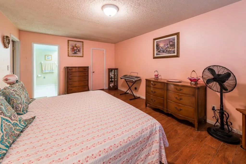 6851 Roswell Road Unit O12, Sandy Springs, Georgia 30328, 3 Bedrooms Bedrooms, ,2 BathroomsBathrooms,Residential,Sold,6851 Roswell Road Unit O12,5892296