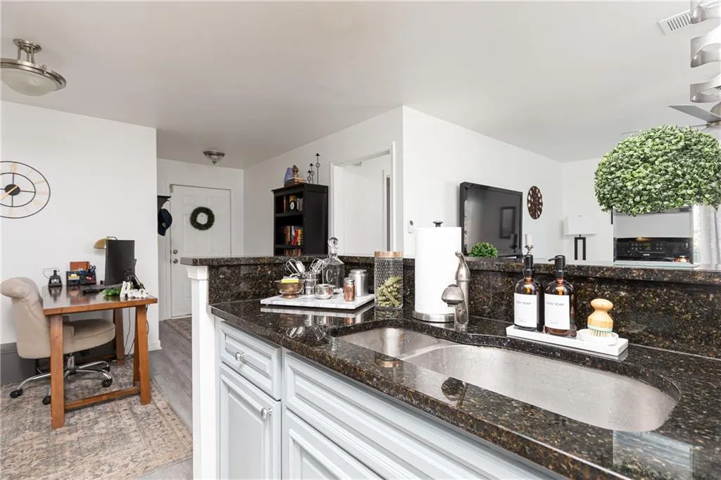 8204 Santa Fe Parkway, Atlanta, Georgia 30350, 2 Bedrooms Bedrooms, ,2 BathroomsBathrooms,Residential,Sold,8204 Santa Fe Parkway,7174040