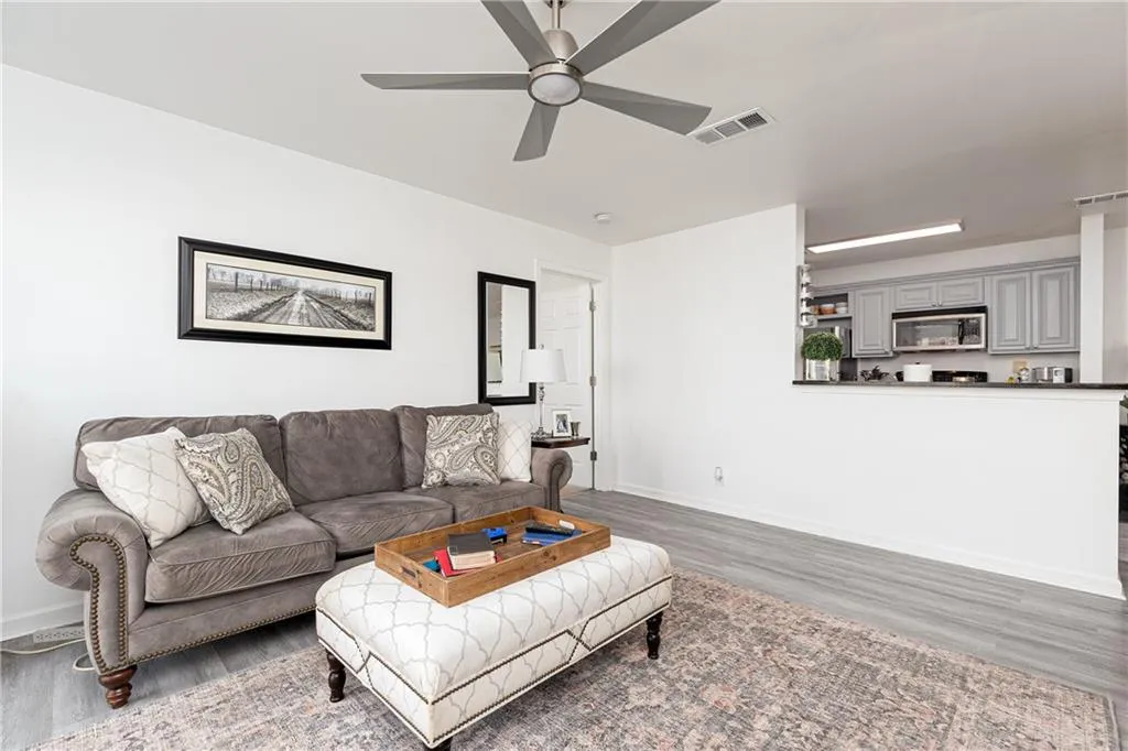8204 Santa Fe Parkway, Atlanta, Georgia 30350, 2 Bedrooms Bedrooms, ,2 BathroomsBathrooms,Residential,Sold,8204 Santa Fe Parkway,7174040