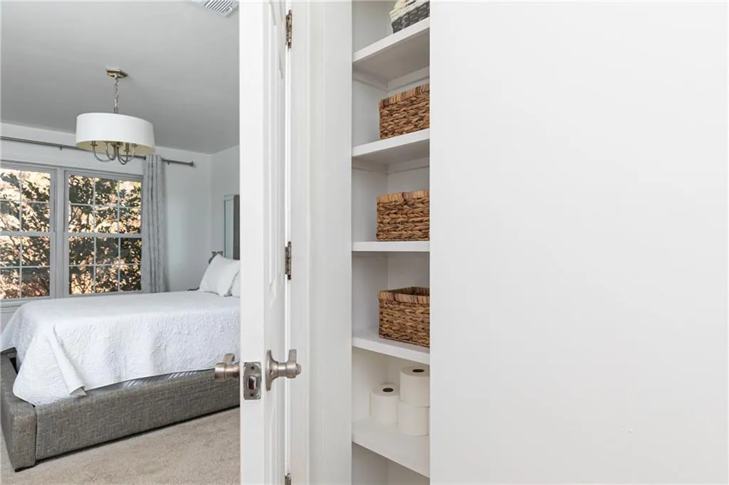 8204 Santa Fe Parkway, Atlanta, Georgia 30350, 2 Bedrooms Bedrooms, ,2 BathroomsBathrooms,Residential,Sold,8204 Santa Fe Parkway,7174040