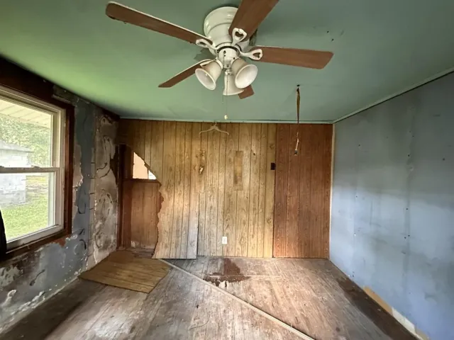 1170