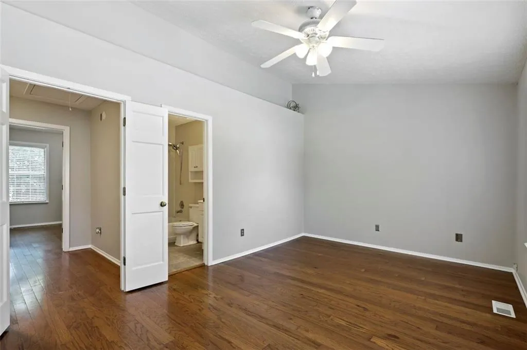 507 Wedgewood Way, Sandy Springs, Georgia 30350, 2 Bedrooms Bedrooms, ,2 BathroomsBathrooms,Residential,Sold,507 Wedgewood Way,6885741