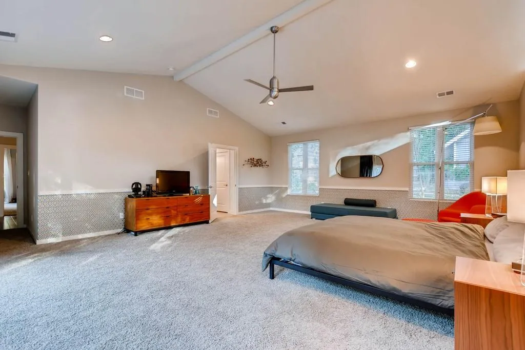 6445 Long Island Drive Nw, Atlanta, Georgia 30328, 5 Bedrooms Bedrooms, ,3 BathroomsBathrooms,Residential,Sold,6445 Long Island Drive Nw,6843753