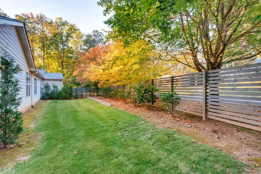 6445 Long Island Drive Nw, Atlanta, Georgia 30328, 5 Bedrooms Bedrooms, ,3 BathroomsBathrooms,Residential,Sold,6445 Long Island Drive Nw,6843753