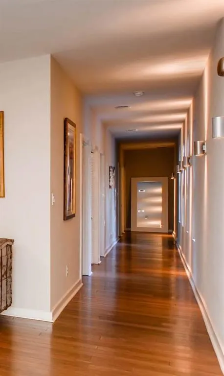 6445 Long Island Drive Nw, Atlanta, Georgia 30328, 5 Bedrooms Bedrooms, ,3 BathroomsBathrooms,Residential,Sold,6445 Long Island Drive Nw,6843753