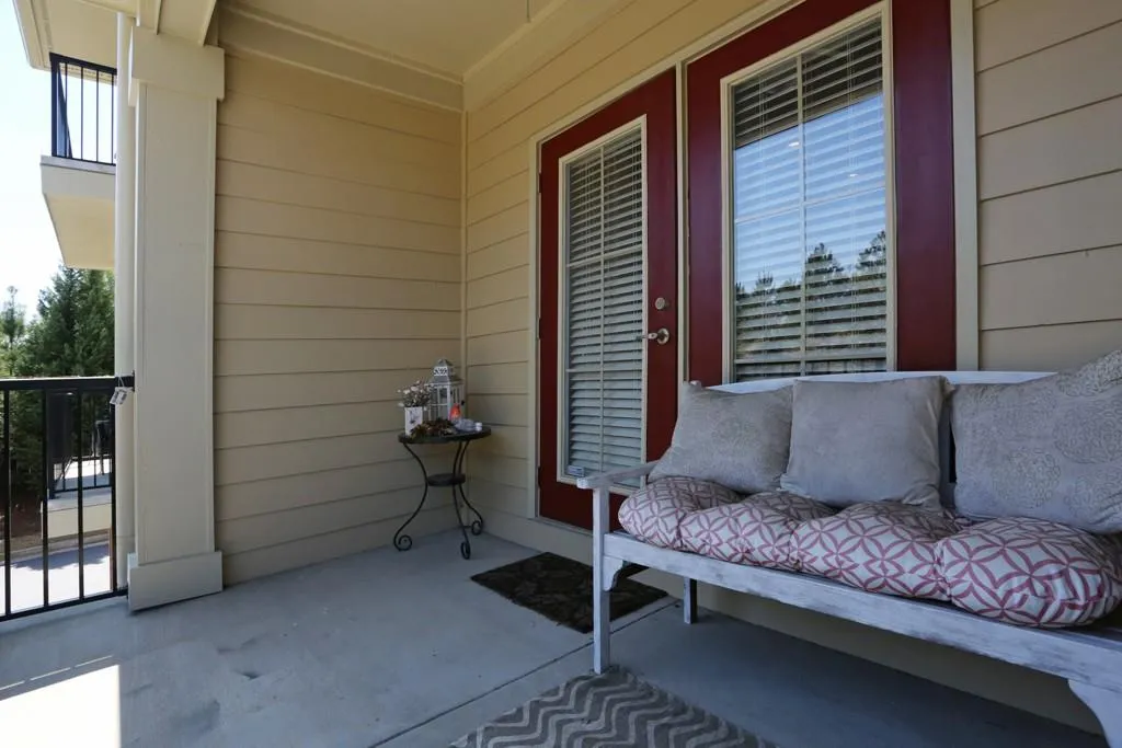 855 Perennial Drive Unit 101, Atlanta, Georgia 30328, 2 Bedrooms Bedrooms, ,2 BathroomsBathrooms,Residential,Sold,855 Perennial Drive Unit 101,5664289