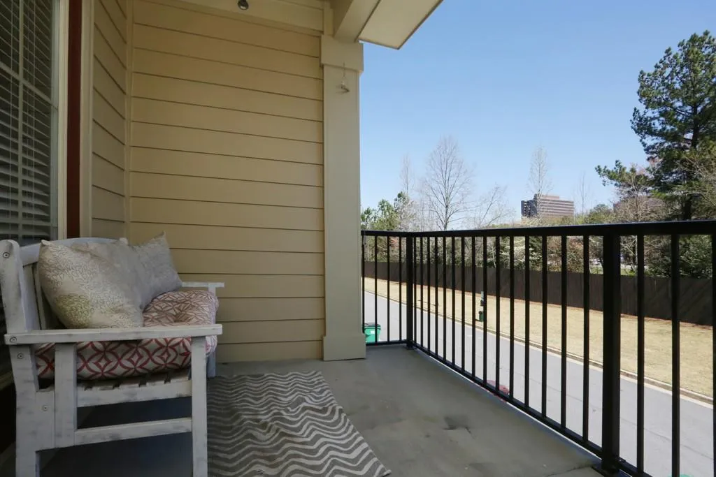 855 Perennial Drive Unit 101, Atlanta, Georgia 30328, 2 Bedrooms Bedrooms, ,2 BathroomsBathrooms,Residential,Sold,855 Perennial Drive Unit 101,5664289