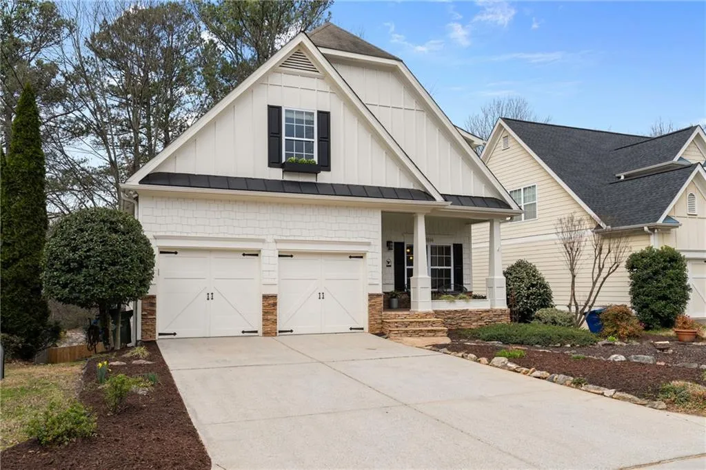 1814 Dupont Avenue Nw, Atlanta, Georgia 30318, 4 Bedrooms Bedrooms, ,3 BathroomsBathrooms,Residential,Sold,1814 Dupont Avenue Nw,7550237