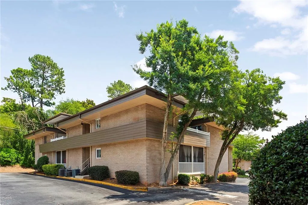 346 Carpenter Drive Unit 55, Atlanta, Georgia 30328, 2 Bedrooms Bedrooms, ,2 BathroomsBathrooms,Residential,Sold,346 Carpenter Drive Unit 55,7079103