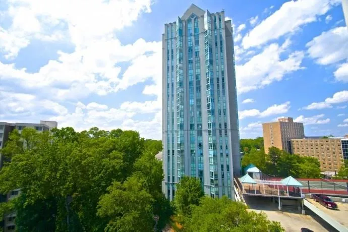 2870 Pharr Court S Unit 2704, Atlanta, Georgia 30305, 1 Bedroom Bedrooms, ,1 BathroomBathrooms,Residential,Sold,2870 Pharr Court S Unit 2704,5755725