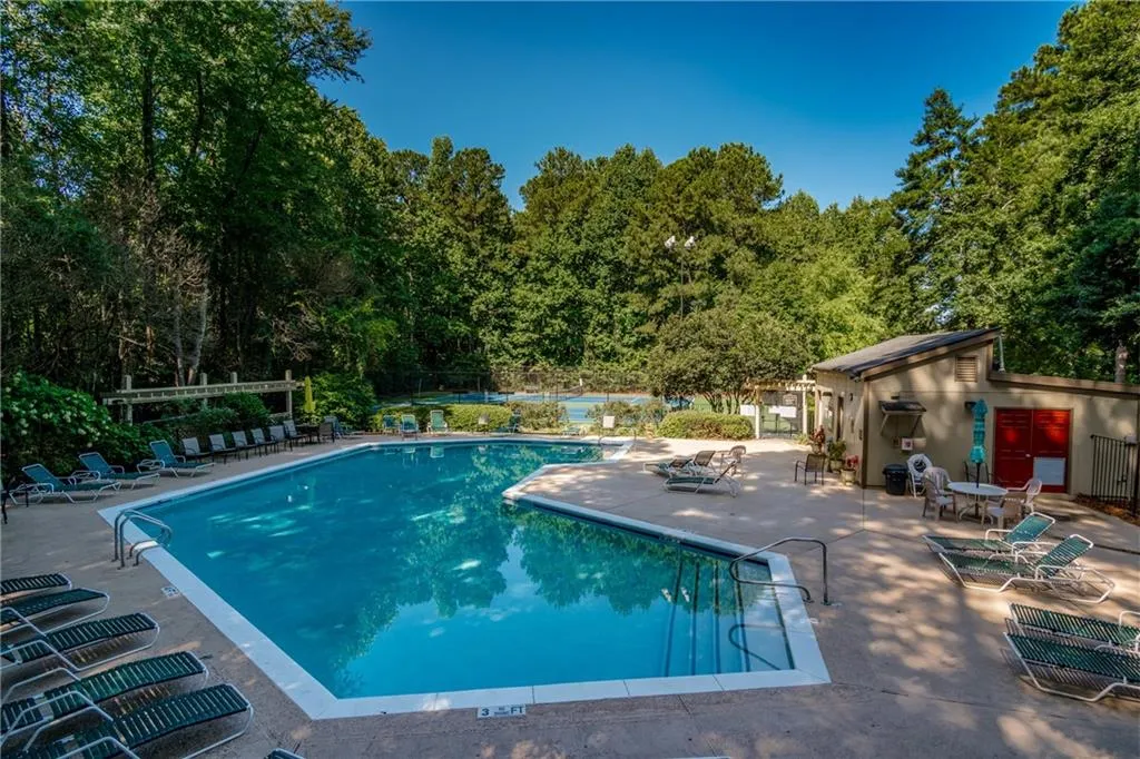 304 Woodcliff Drive Unit 304, Sandy Springs, Georgia 30350, 1 Bedroom Bedrooms, ,1 BathroomBathrooms,Residential,Sold,304 Woodcliff Drive Unit 304,6603598