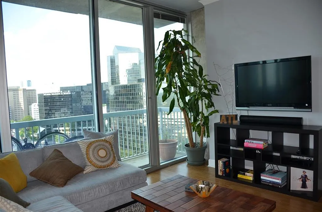 3324 Peachtree Road Ne Unit 1207, Atlanta, Georgia 30326, 1 Bedroom Bedrooms, ,1 BathroomBathrooms,Residential,Sold,3324 Peachtree Road Ne Unit 1207,5690266