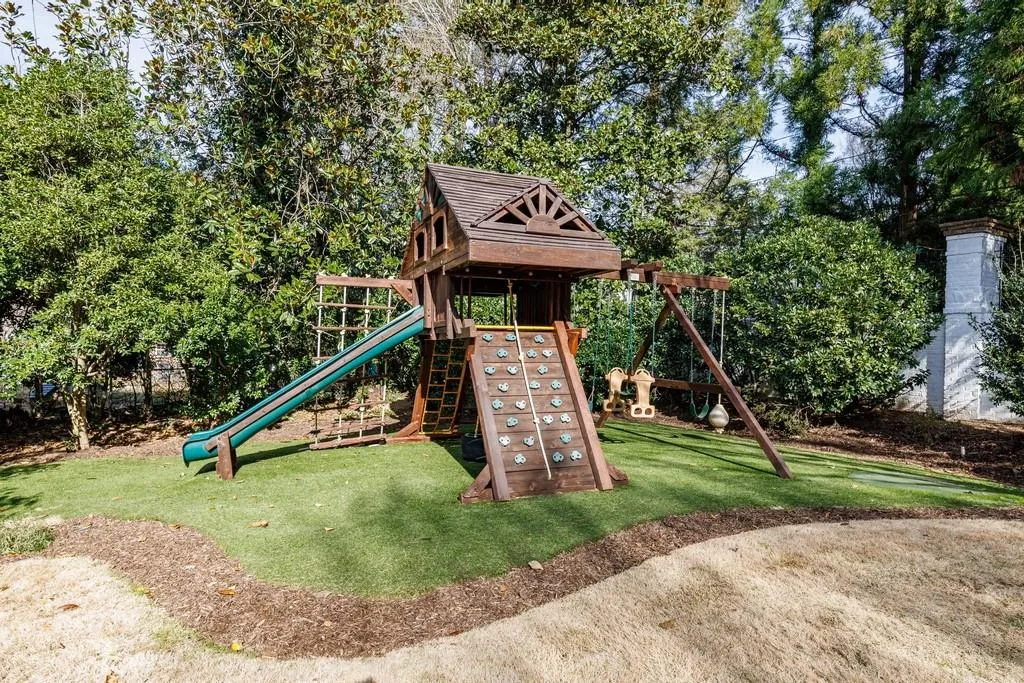 playset in the front yard