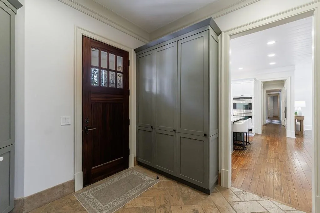 side entry off of the kitchen