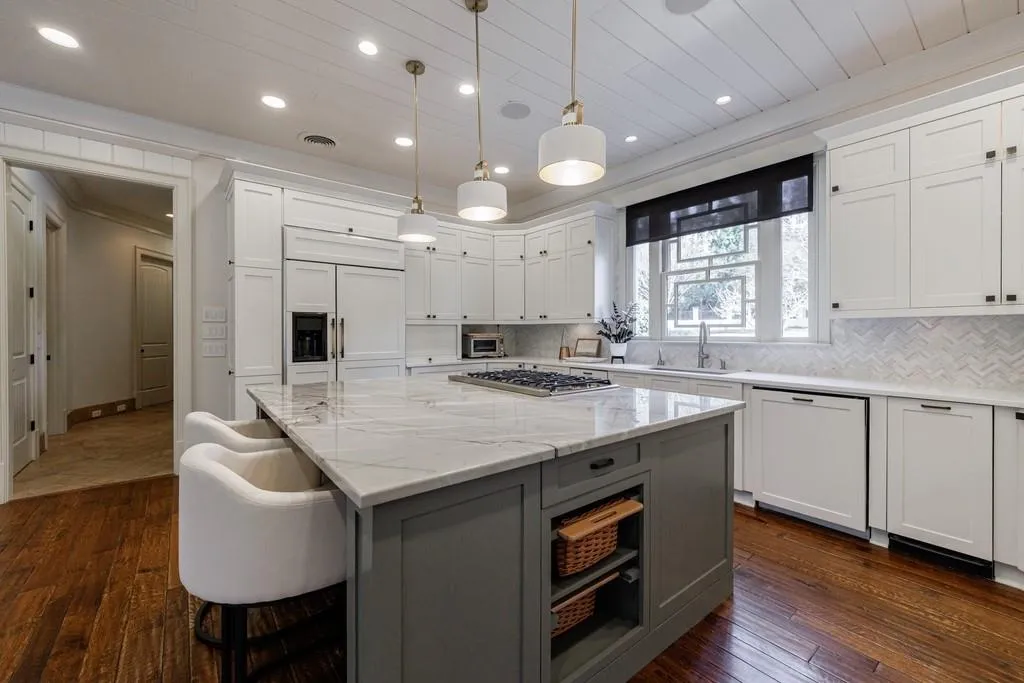 4500 Powers Ferry Road, Atlanta, Georgia 30327, 6 Bedrooms Bedrooms, 0 ,7 BathroomsBathrooms,Residential,For Sale,4500 Powers Ferry Road,7708644