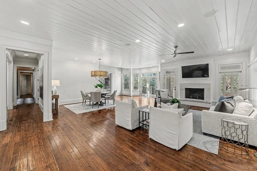 4500 Powers Ferry Road, Atlanta, Georgia 30327, 6 Bedrooms Bedrooms, 0 ,7 BathroomsBathrooms,Residential,For Sale,4500 Powers Ferry Road,7708644