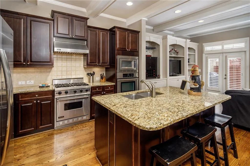 686 Lockton Place, Sandy Springs, Georgia 30342, 4 Bedrooms Bedrooms, ,4 BathroomsBathrooms,Residential,Sold,686 Lockton Place,5969385