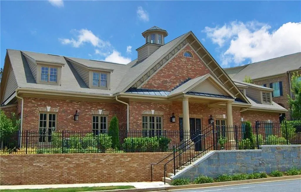 686 Lockton Place, Sandy Springs, Georgia 30342, 4 Bedrooms Bedrooms, ,4 BathroomsBathrooms,Residential,Sold,686 Lockton Place,5969385