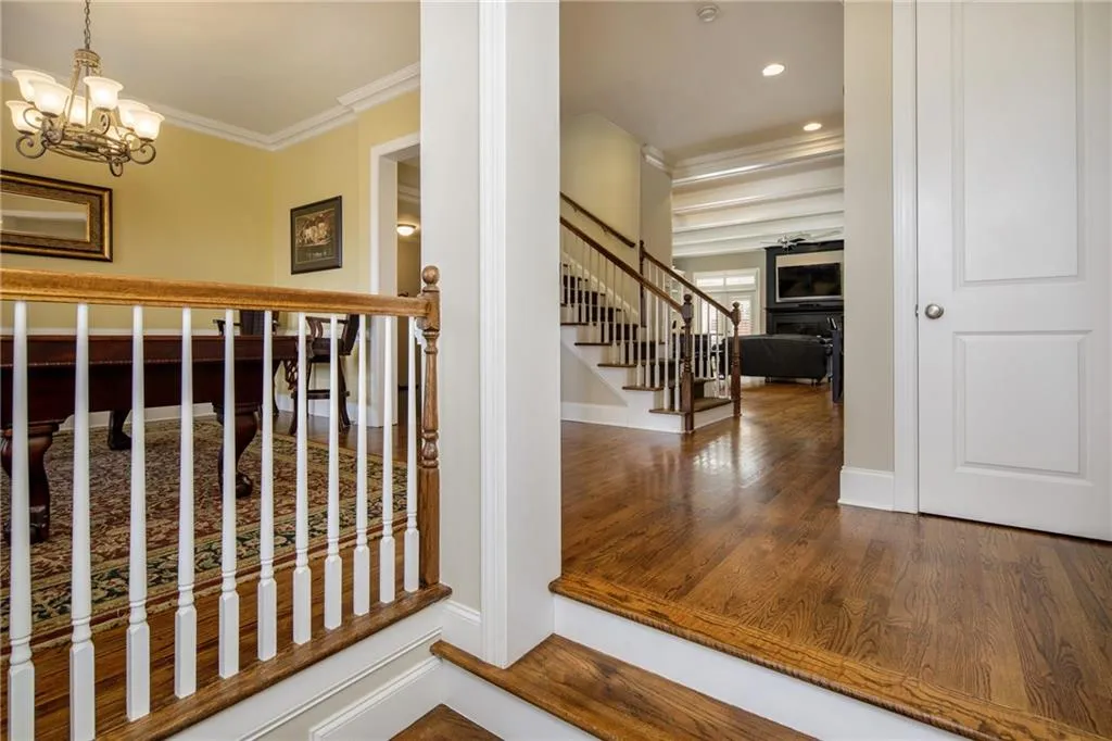 686 Lockton Place, Sandy Springs, Georgia 30342, 4 Bedrooms Bedrooms, ,4 BathroomsBathrooms,Residential,Sold,686 Lockton Place,5969385