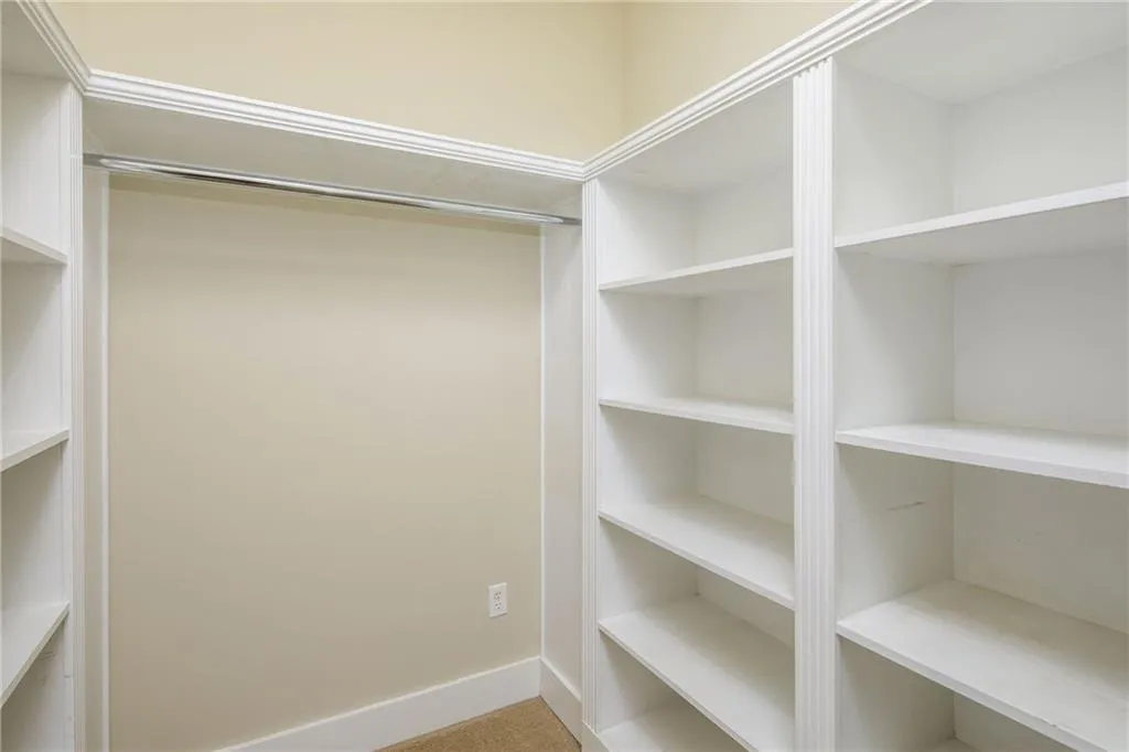 686 Lockton Place, Sandy Springs, Georgia 30342, 4 Bedrooms Bedrooms, ,4 BathroomsBathrooms,Residential,Sold,686 Lockton Place,5969385