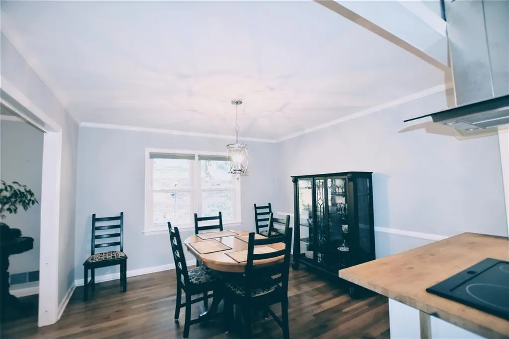 375 Elden Drive, Sandy Springs, Georgia 30342, 3 Bedrooms Bedrooms, ,2 BathroomsBathrooms,Residential,Sold,375 Elden Drive,5867749