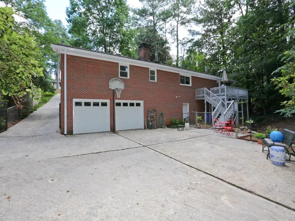 375 Elden Drive, Sandy Springs, Georgia 30342, 3 Bedrooms Bedrooms, ,2 BathroomsBathrooms,Residential,Sold,375 Elden Drive,5867749