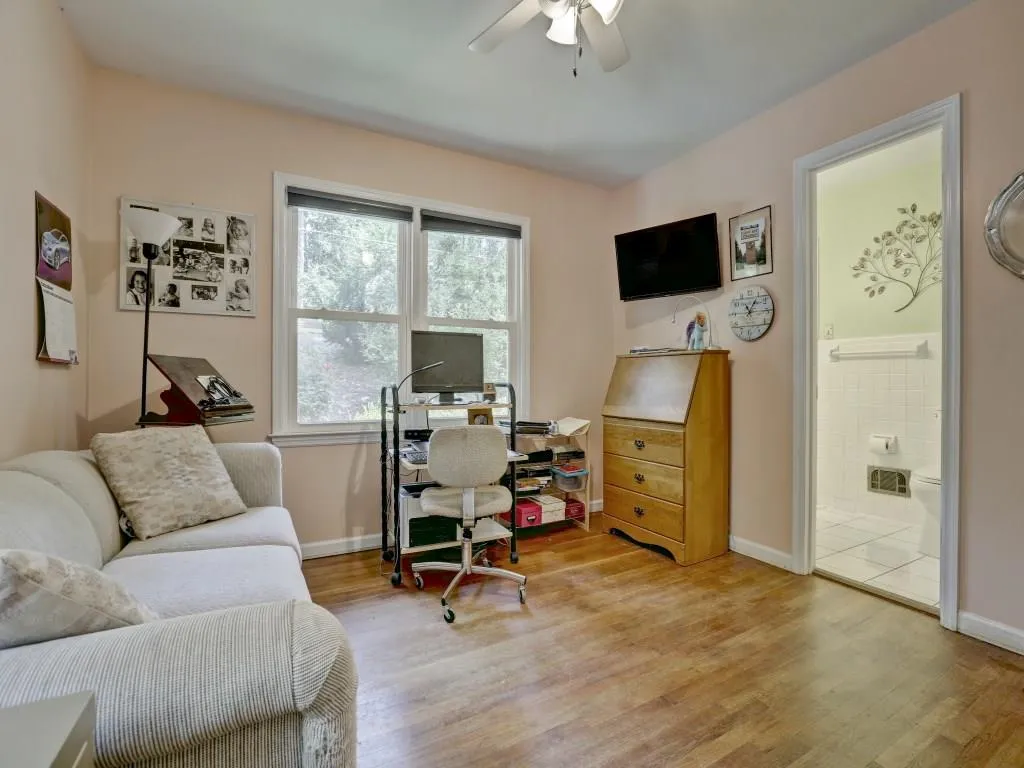 375 Elden Drive, Sandy Springs, Georgia 30342, 3 Bedrooms Bedrooms, ,2 BathroomsBathrooms,Residential,Sold,375 Elden Drive,5867749